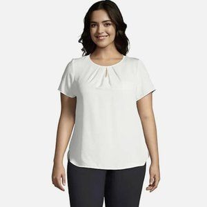 Lands End shirred neck short sleeve blouse with zipper detail in back sz8